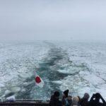 道東網走のオホーツク海流氷初日と流氷観光船オーロラ号に乗船