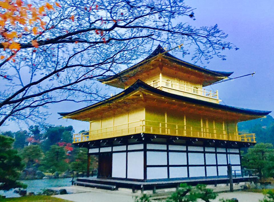 京都金閣寺が世界文化遺産登録なのは池泉廻遊式庭園があったから？